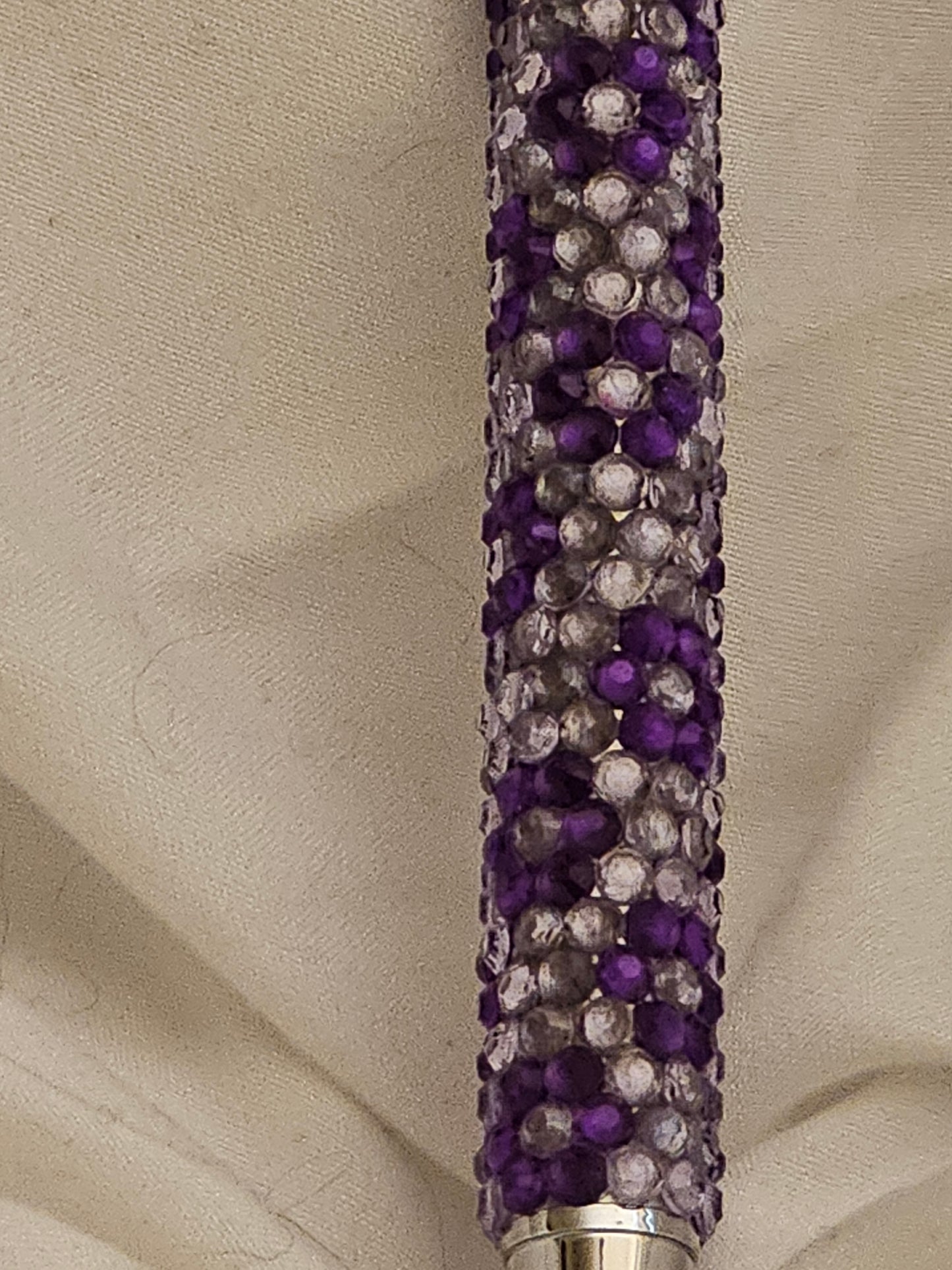 Purple flowers/diamond base resin rhinestone pen